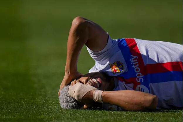 华体会官网-哈维发明失败还惹毛三边锋，1比0巴萨变0比0巴萨