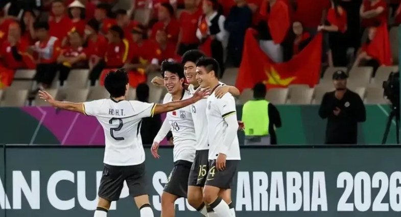 华体会官方入口-U23国足别高兴太早！决赛PK日本队迎来一个坏消息，裁判名单公布