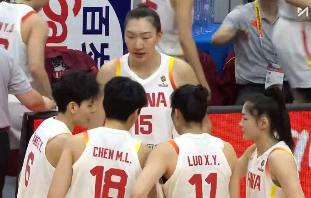华体会官方网站-中国女篮旗开得胜，81-68轻取非洲亚军，李月汝21+11杨舒予14+5+7