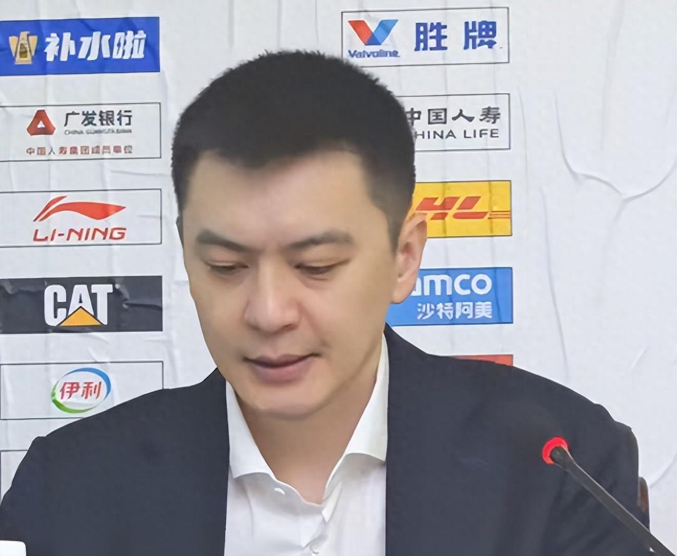 华体会官网-辽篮为什么惨败给新疆男篮！杨鸣赛后一席话，直接戳中要害